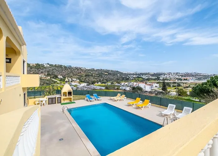Pinheiro Villa *