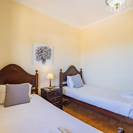 Pinheiro Villa *